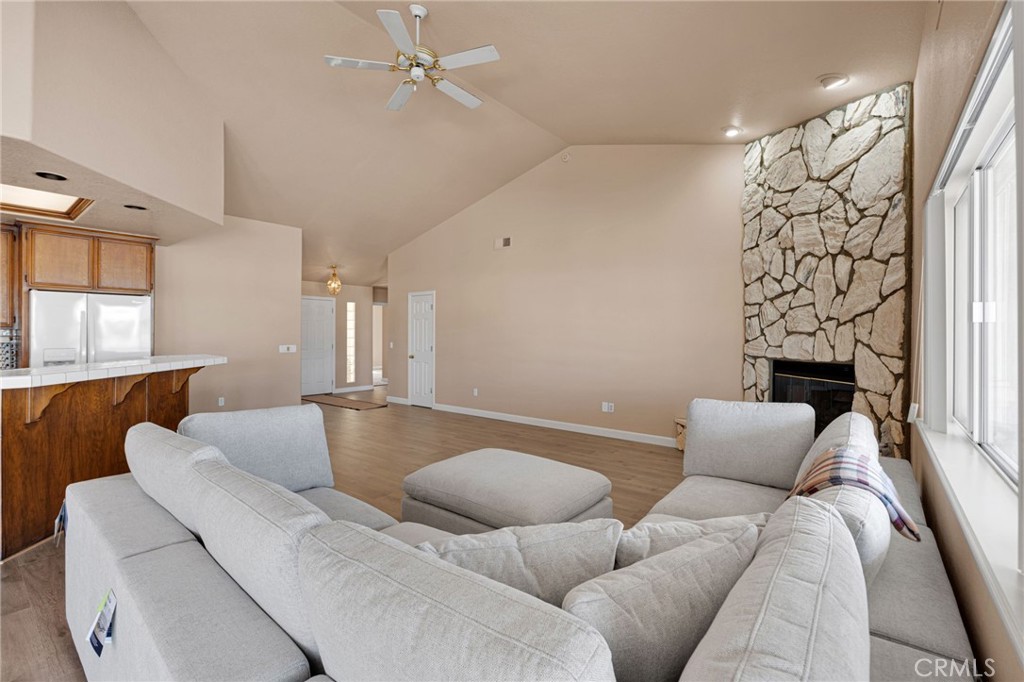 26218 Corona Property Photo 11