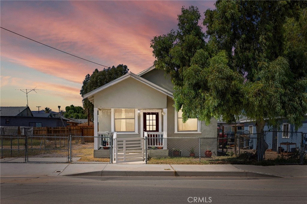 518 Quivera Property Photo 1