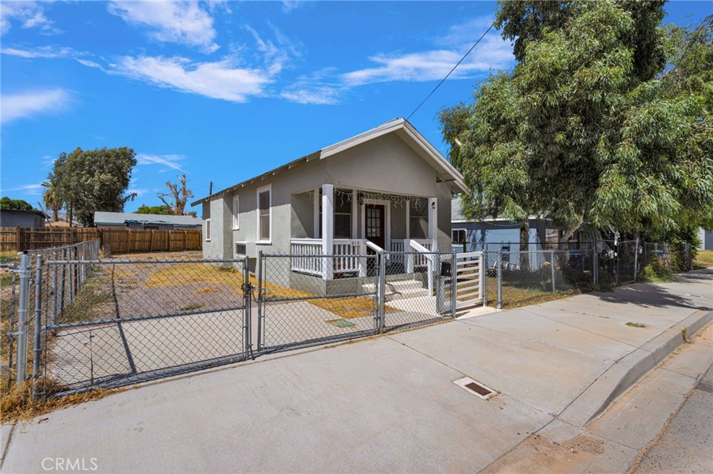 518 Quivera Property Photo 4
