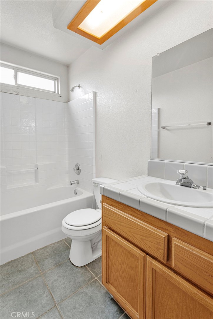 10432 Atsina Property Photo 26