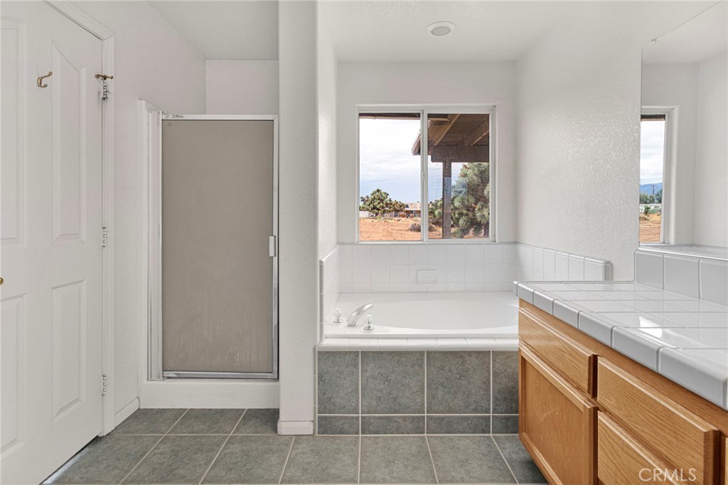 10432 Atsina Property Photo 34