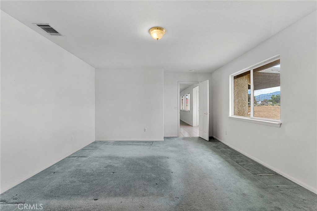 10432 Atsina Property Photo 36