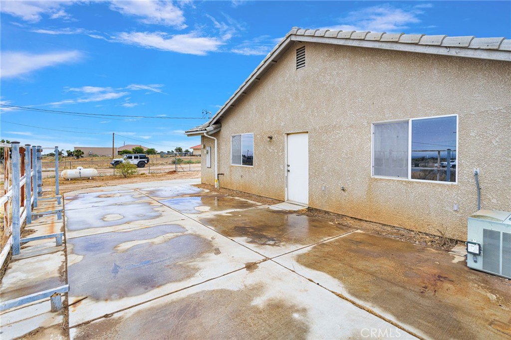 10432 Atsina Property Photo 46