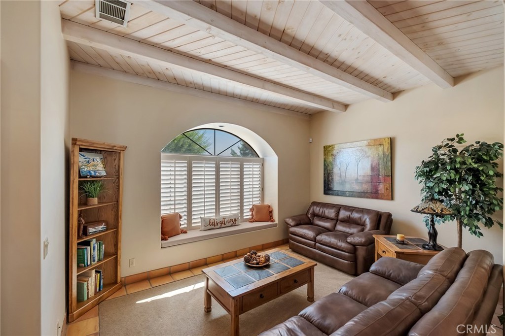 18010 Wildwood Property Photo 12