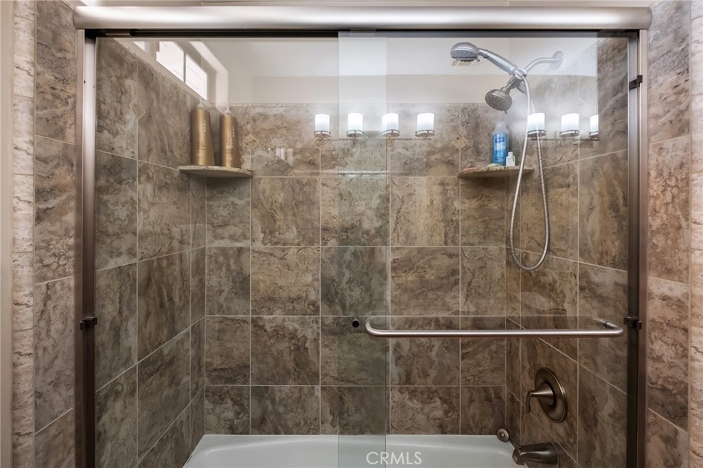 18010 Wildwood Property Photo 33
