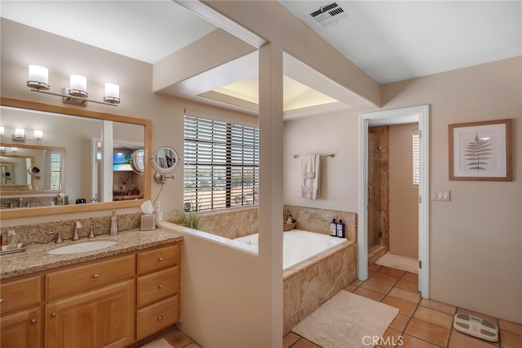 18010 Wildwood Property Photo 41