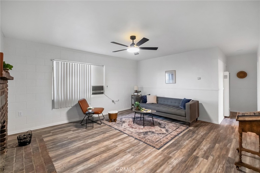 16445 Live Oak Property Photo 6