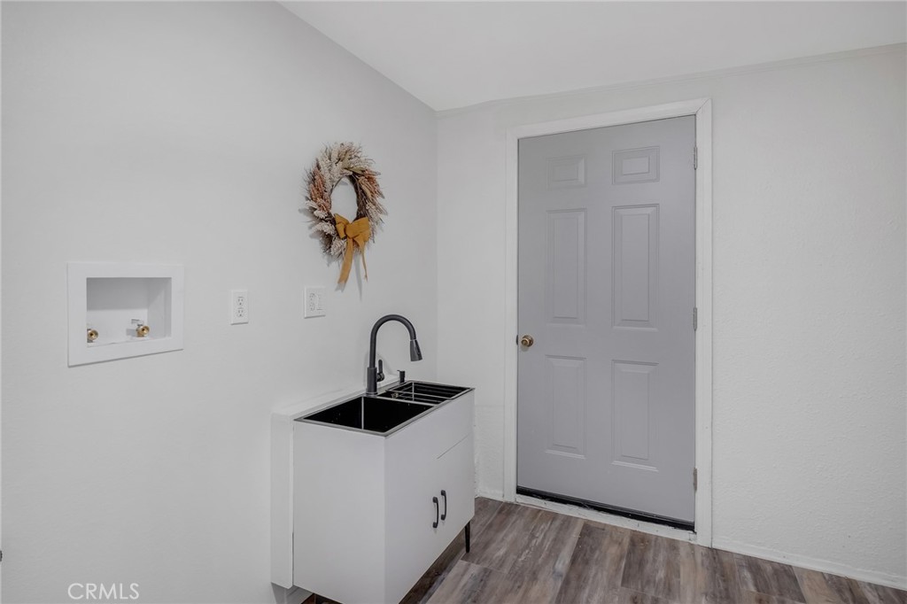 16445 Live Oak Property Photo 23