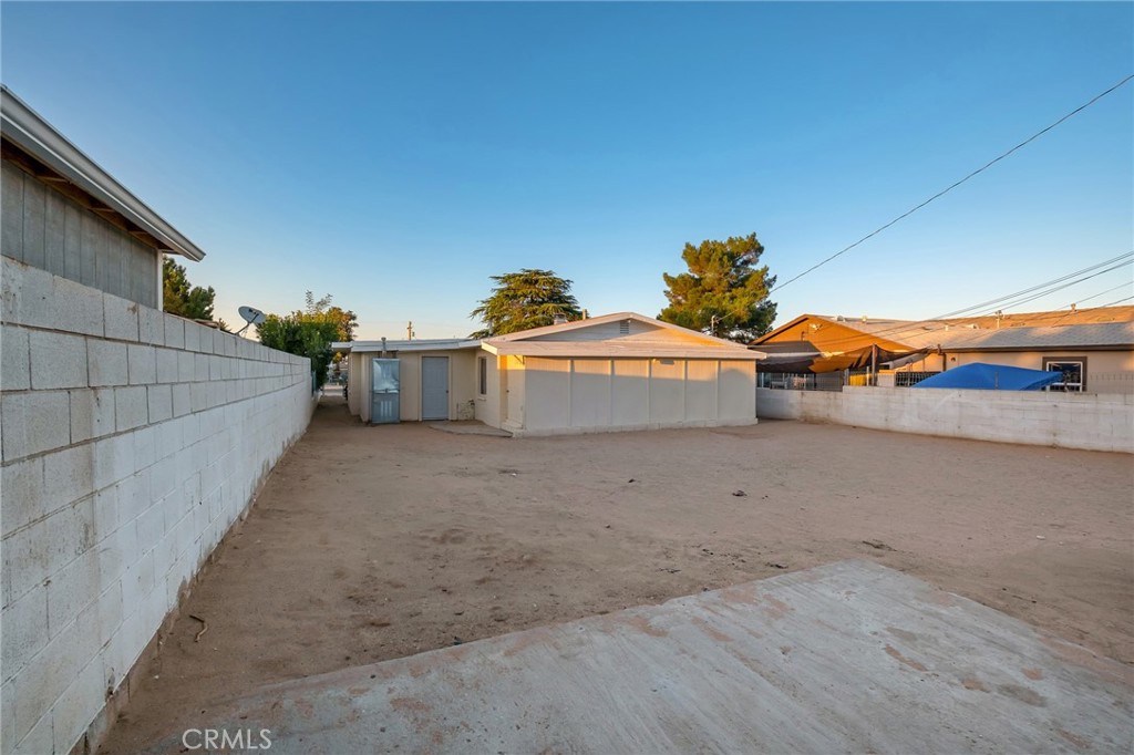 16445 Live Oak Property Photo 25