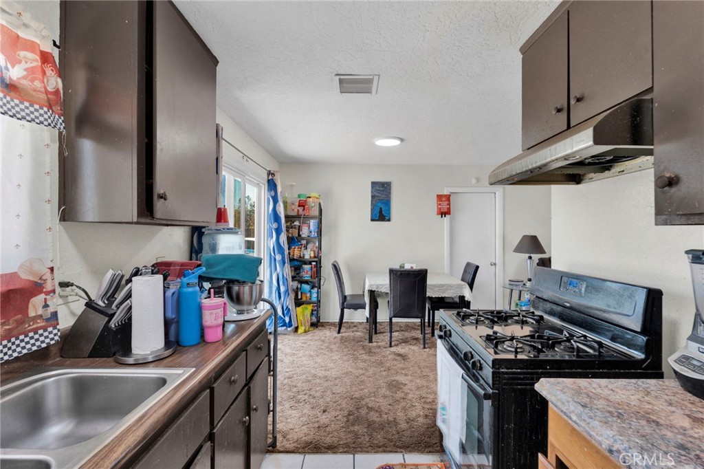 10599 Oakwood Property Photo 13
