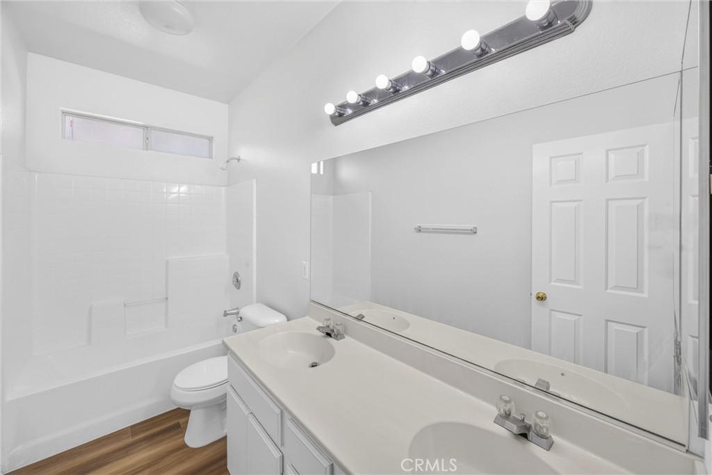 13616 Dellwood Street Property Photo 27