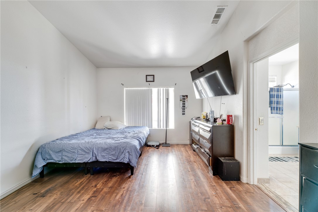 16795 Bear Creek Avenue Property Photo 12
