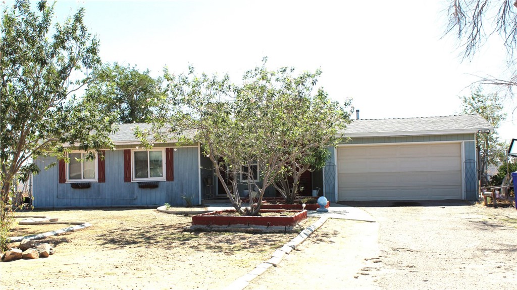 14435 Iroquois Road Property Photo 1