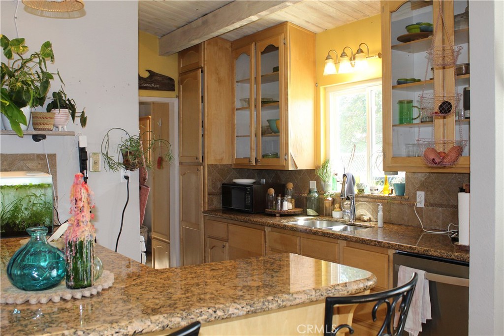 14435 Iroquois Road Property Photo 15