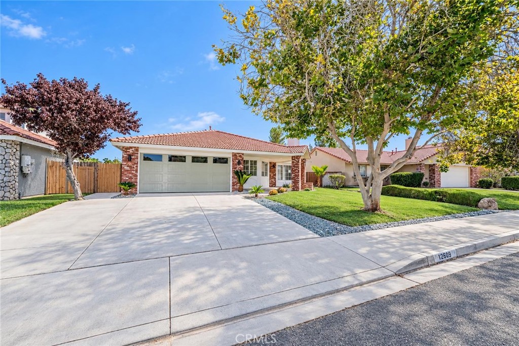 12609 Sunbird Lane Property Photo 1