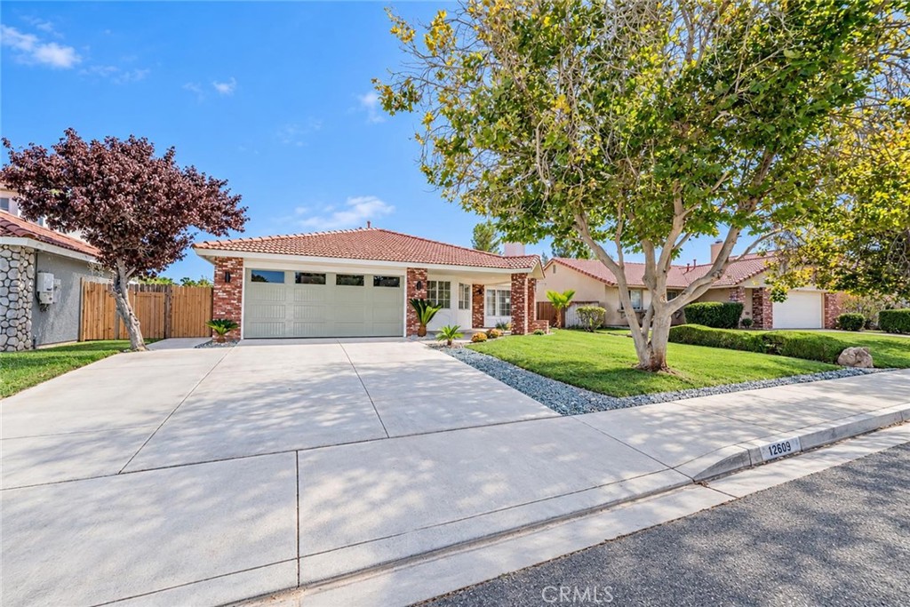 12609 Sunbird Lane Property Photo 1
