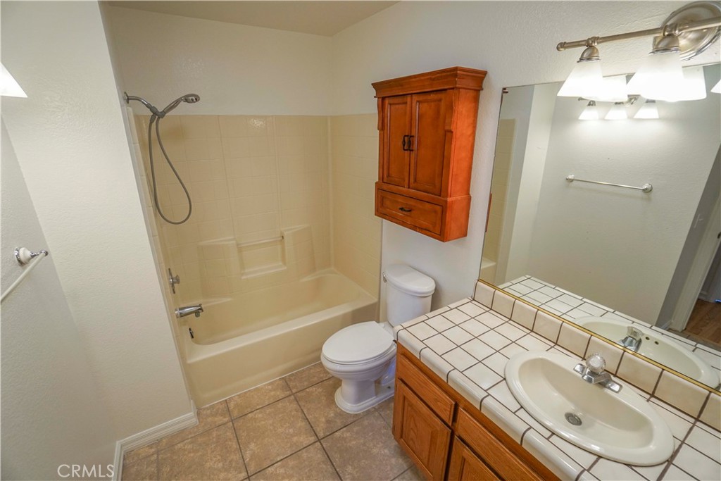 17010 Ranchero Property Photo 24