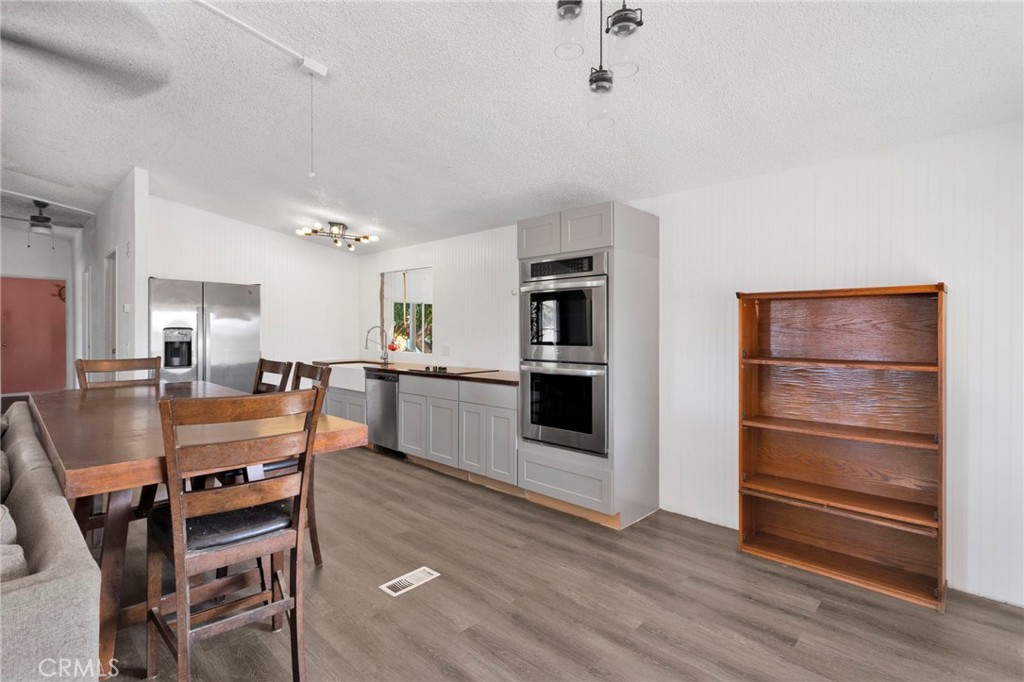 31125 Morningside Property Photo 10