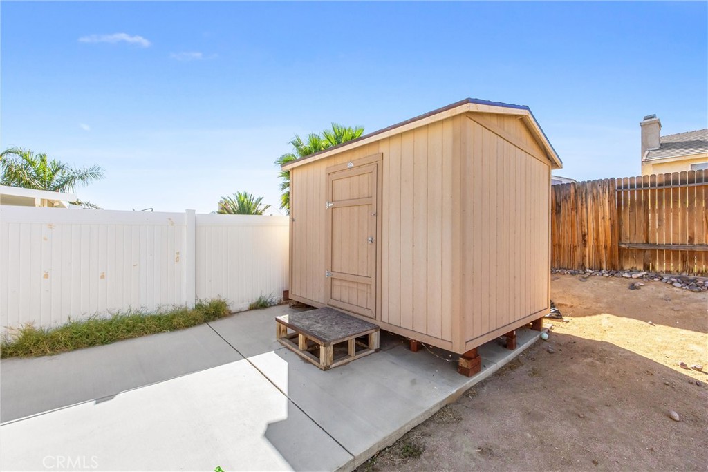 14449 Chamberlain Property Photo 45
