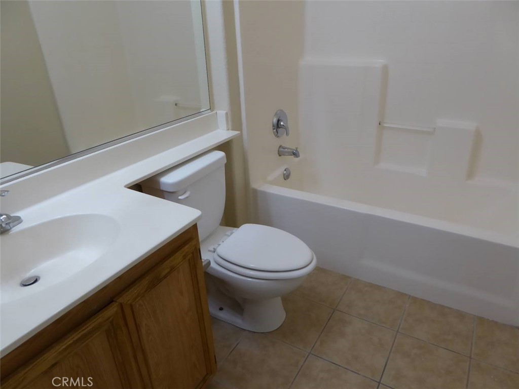 9390 Dragon Tree Property Photo 6