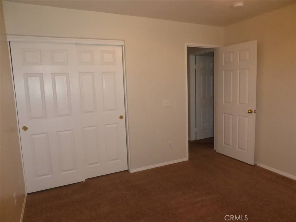 9390 Dragon Tree Property Photo 8