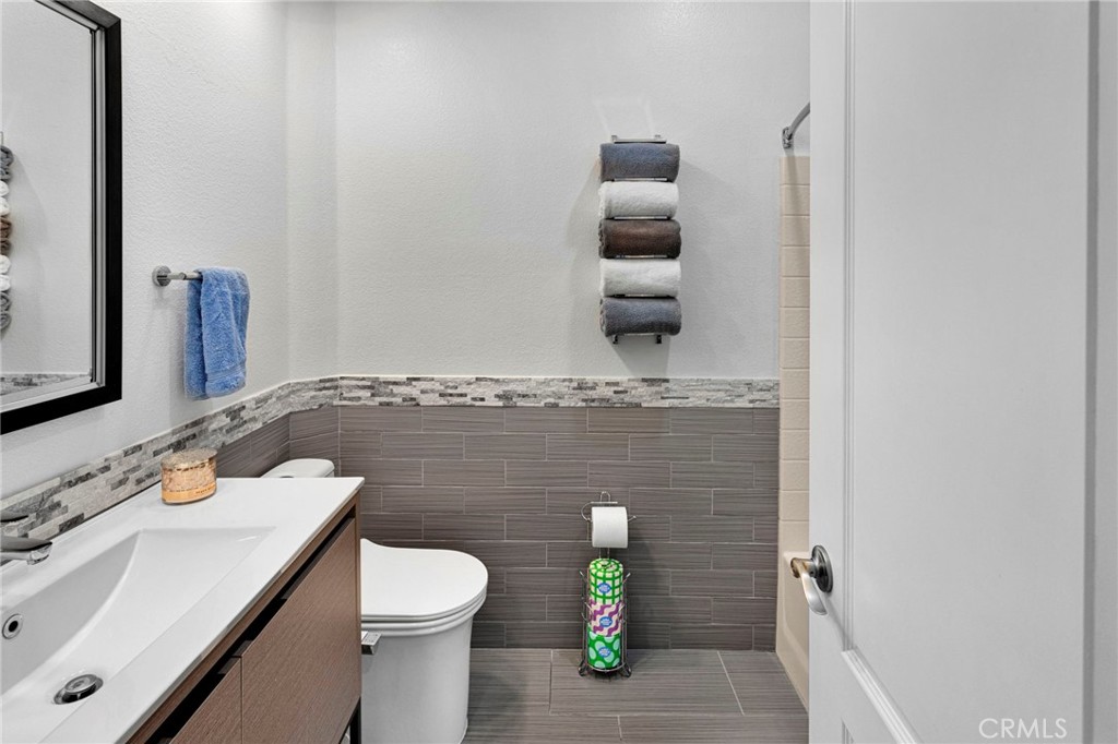 15131 Zircon Drive Property Photo 26