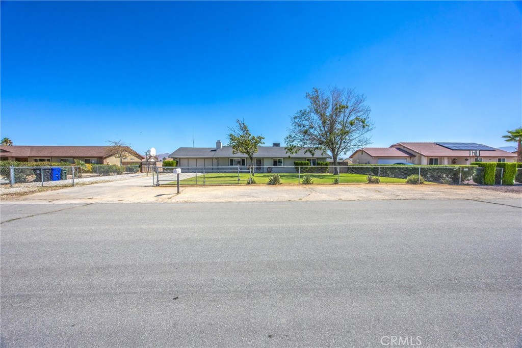 12615 Waynoka Road Property Photo 7