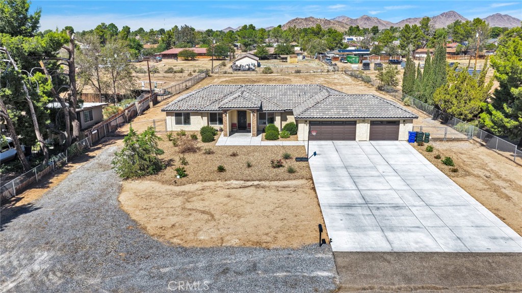 13922 Jicarilla Road Property Photo 2