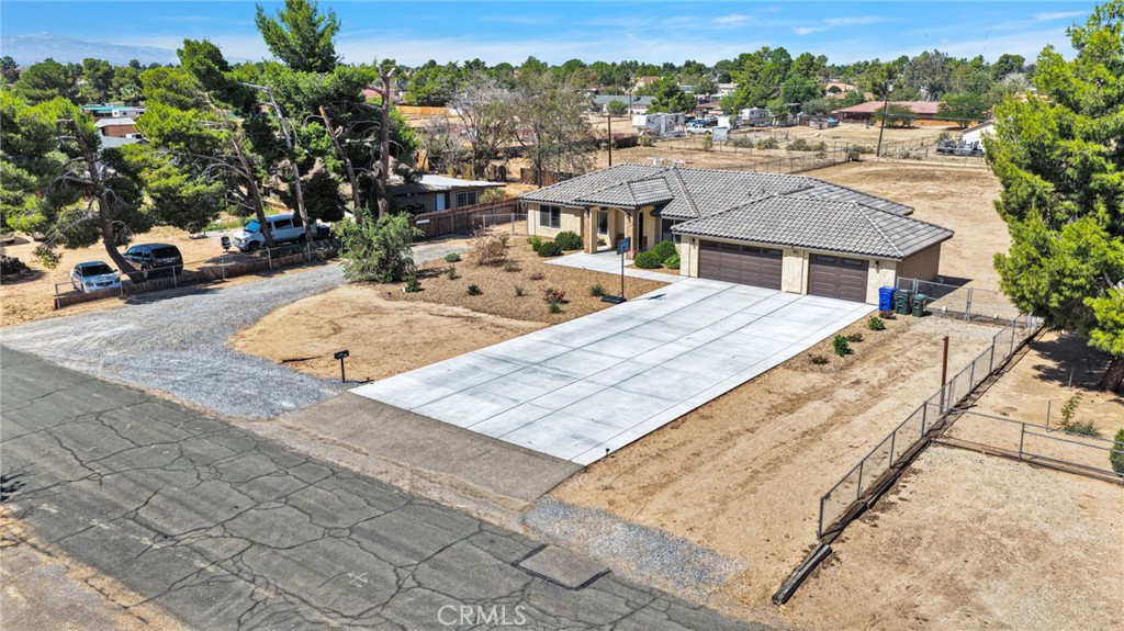 13922 Jicarilla Road Property Photo 3