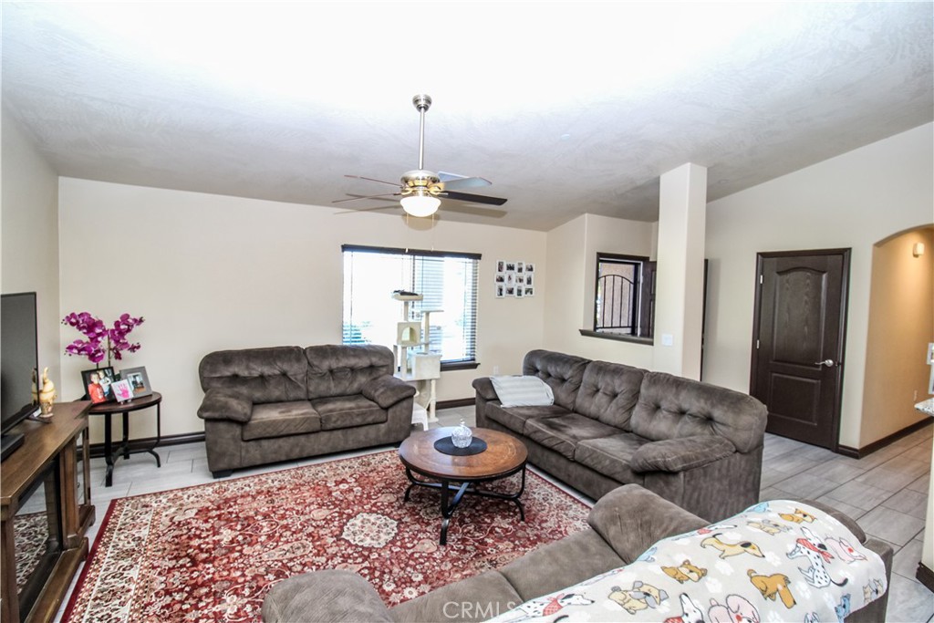 13922 Jicarilla Road Property Photo 13
