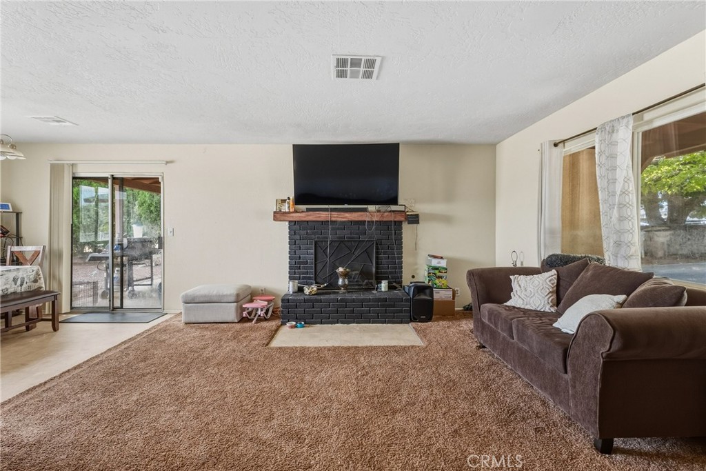 8105 Minstead Property Photo 5