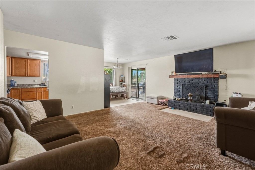 8105 Minstead Property Photo 6