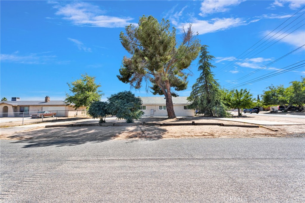 13015 La Habra Property Photo 1