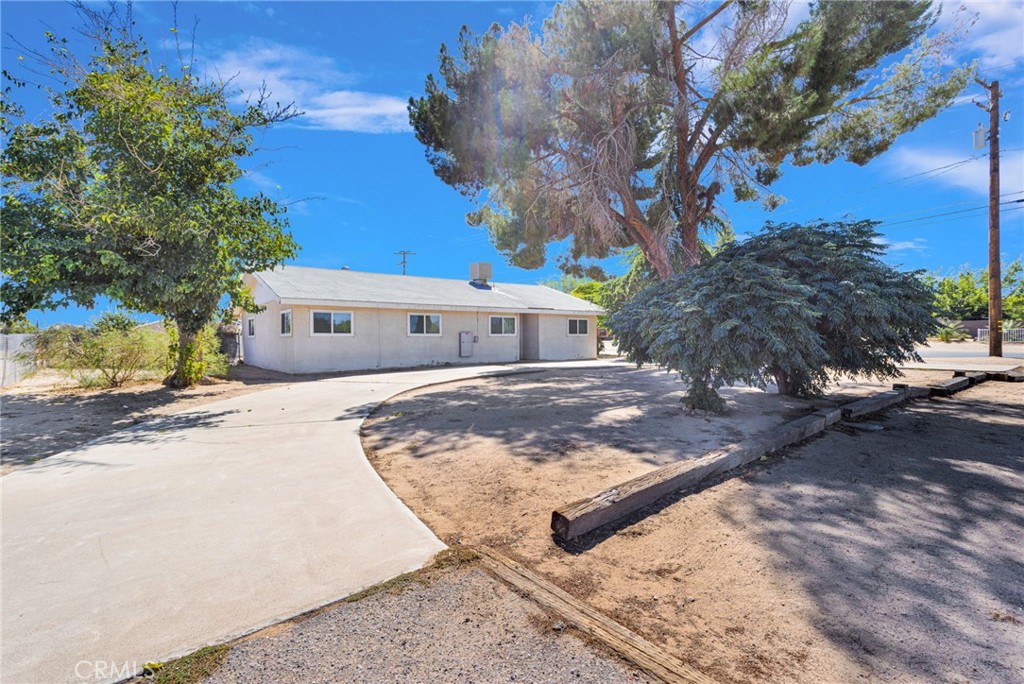 13015 La Habra Property Photo 2