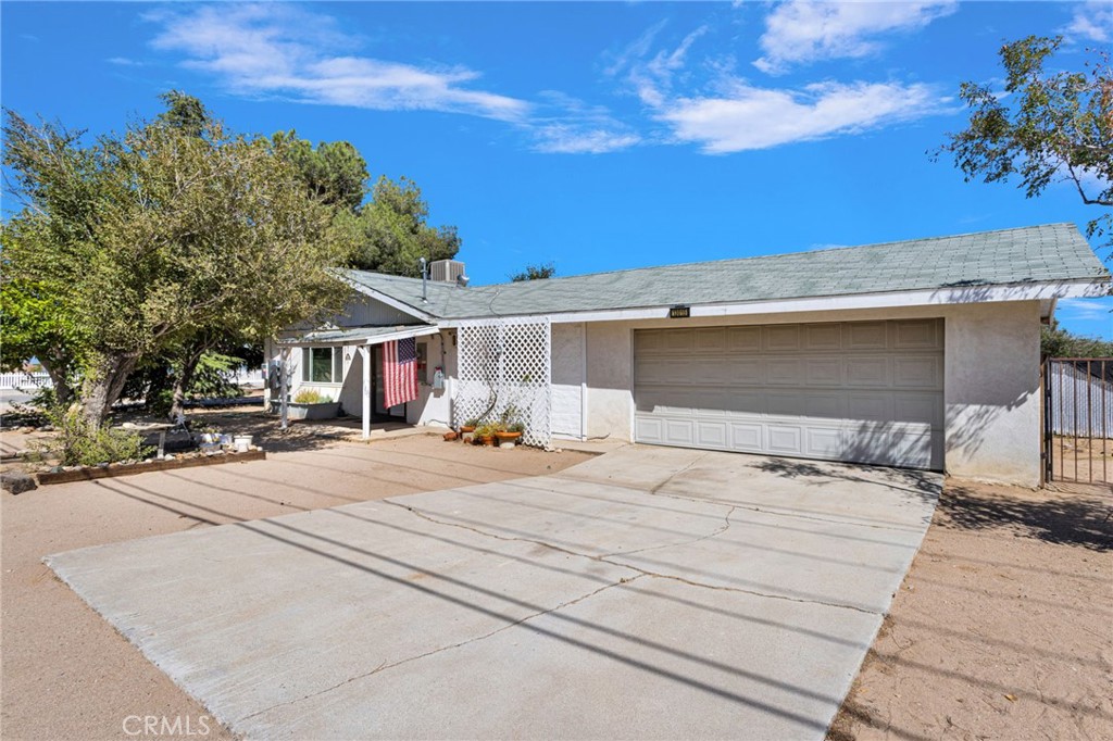 13015 La Habra Property Photo 5