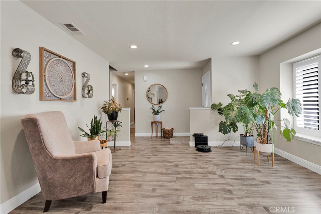 8041 Kingston Property Photo 14