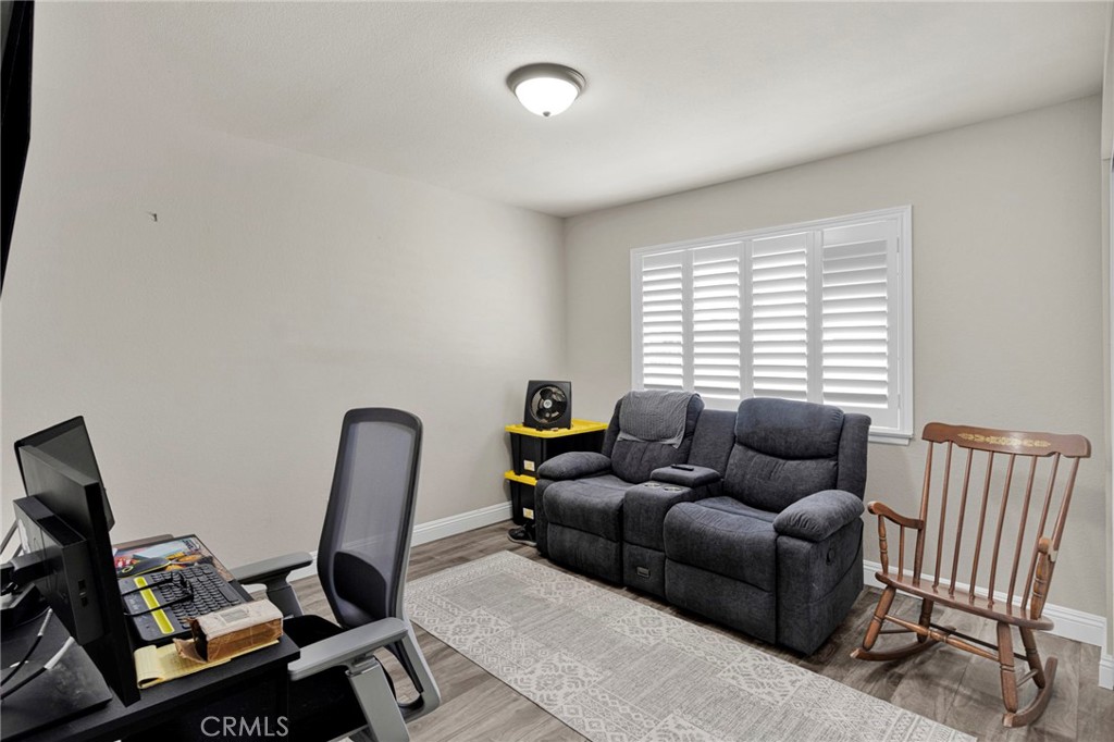 8041 Kingston Property Photo 37