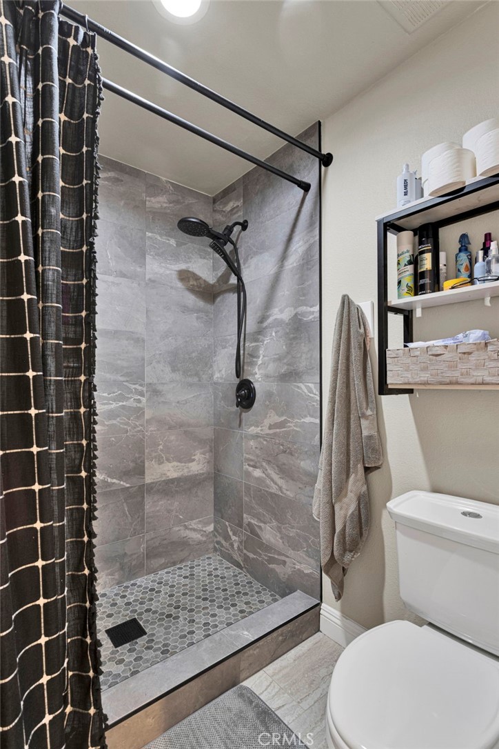 8041 Kingston Property Photo 45