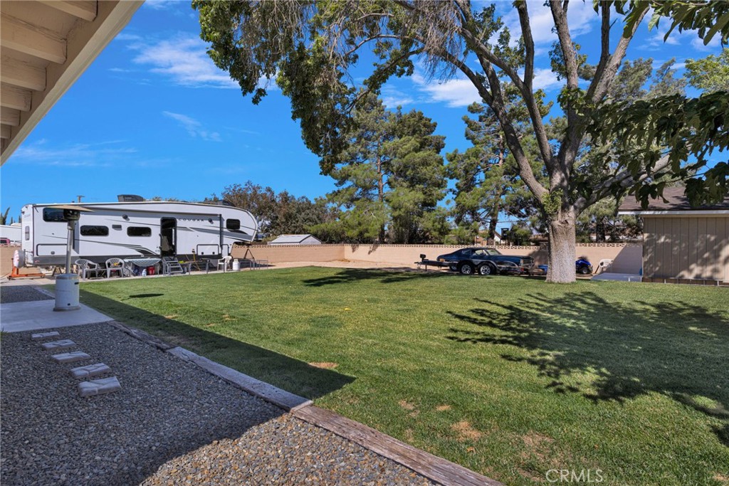 8041 Kingston Property Photo 55