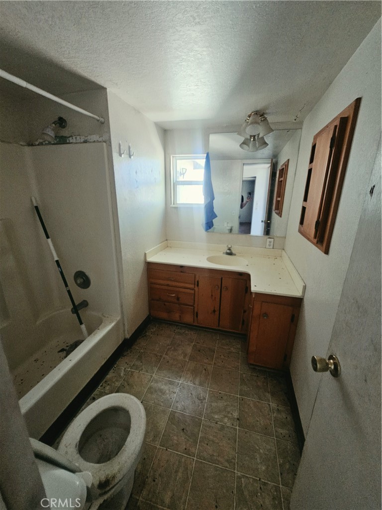 30423 Desert View Property Photo 8