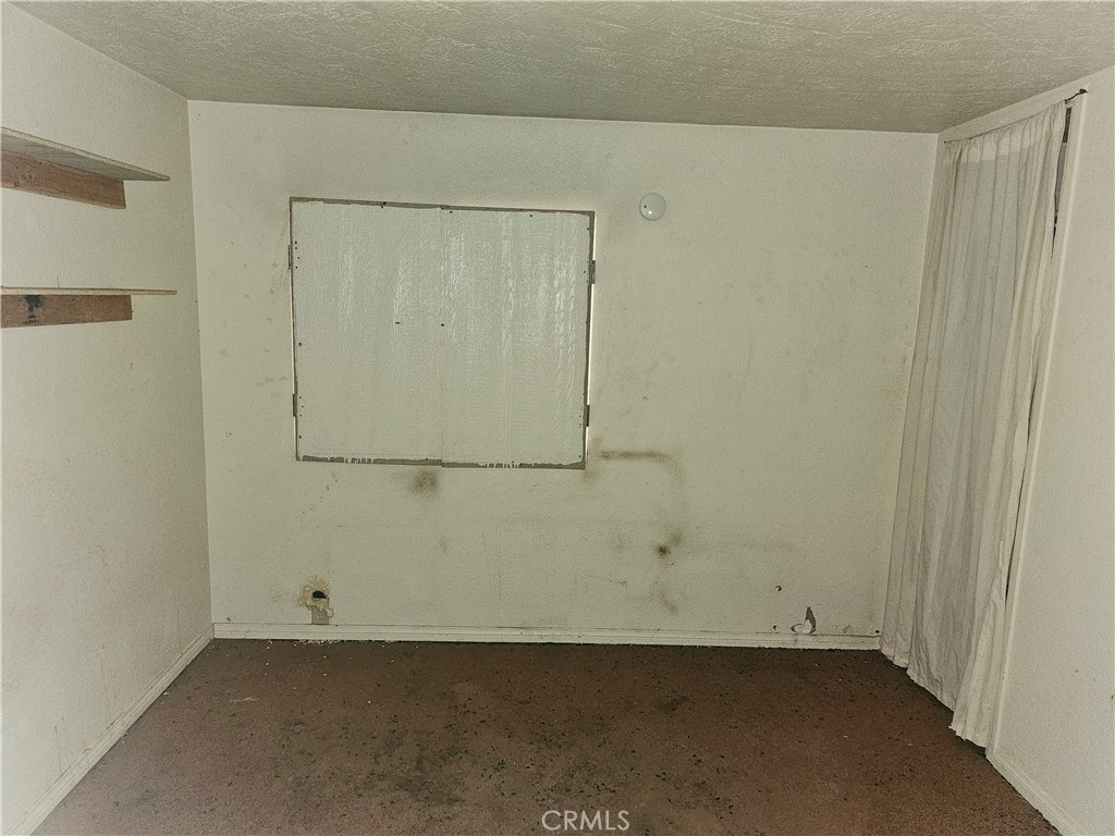 30423 Desert View Property Photo 9
