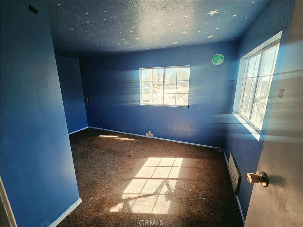30423 Desert View Property Photo 10