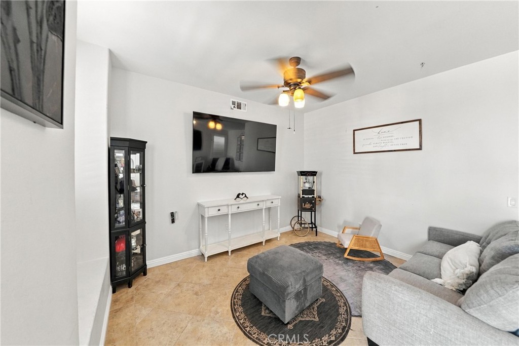 28031 Stonegate Court Property Photo 3
