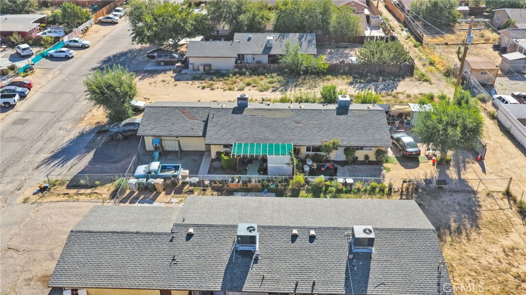 16411 Chestnut Street Property Photo 4