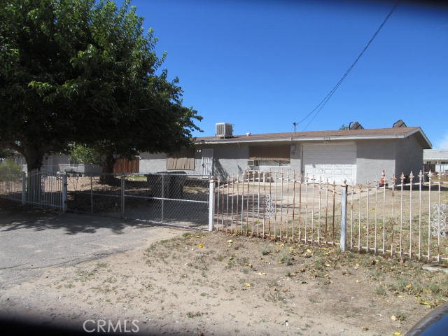 10706 Banning Avenue Property Photo 1