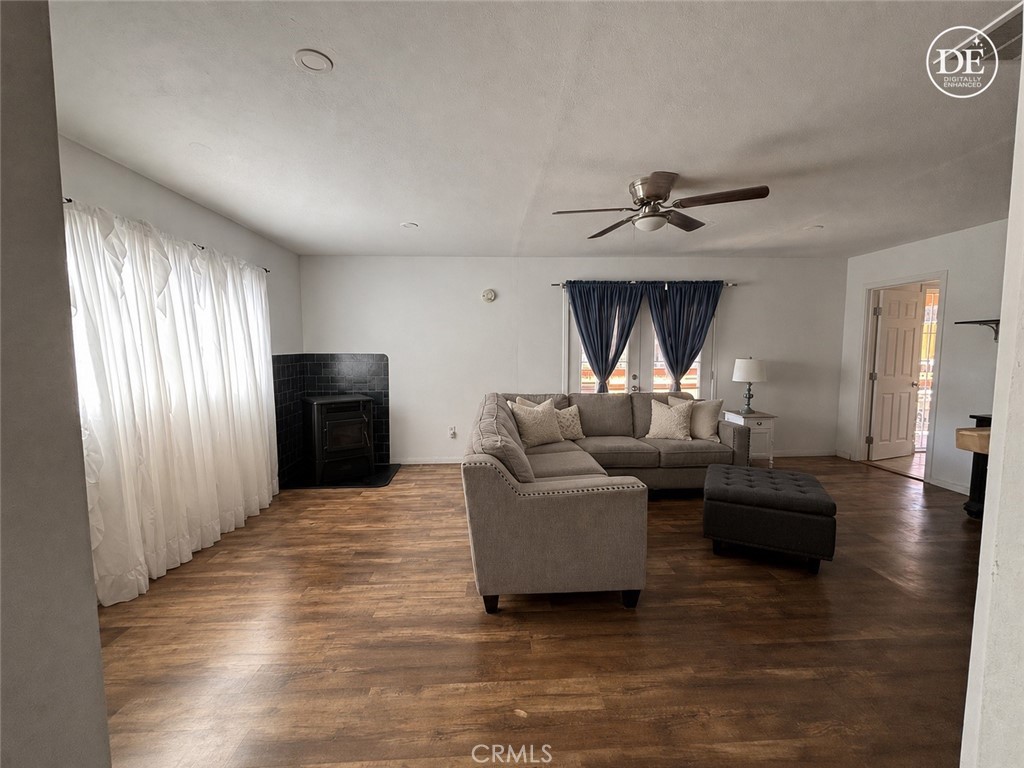 1900 Sunrise Property Photo 2