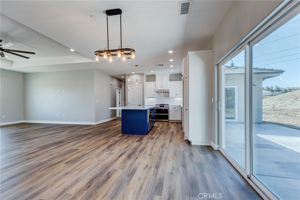 6848 Braceo Street Property Photo 14