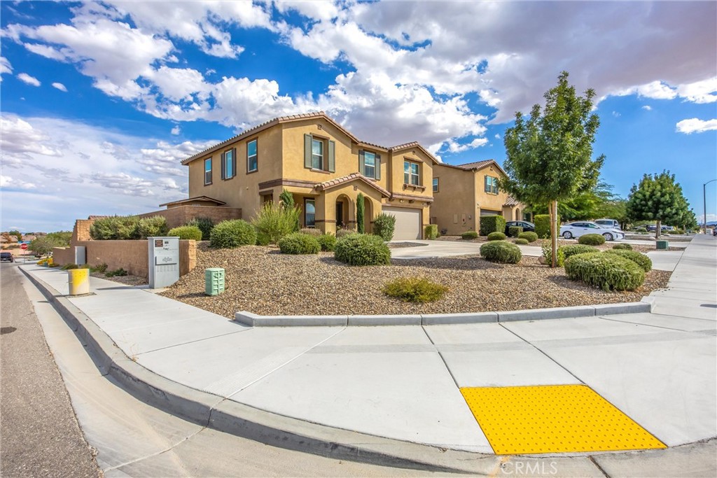 16039 Cordova Property Photo 3