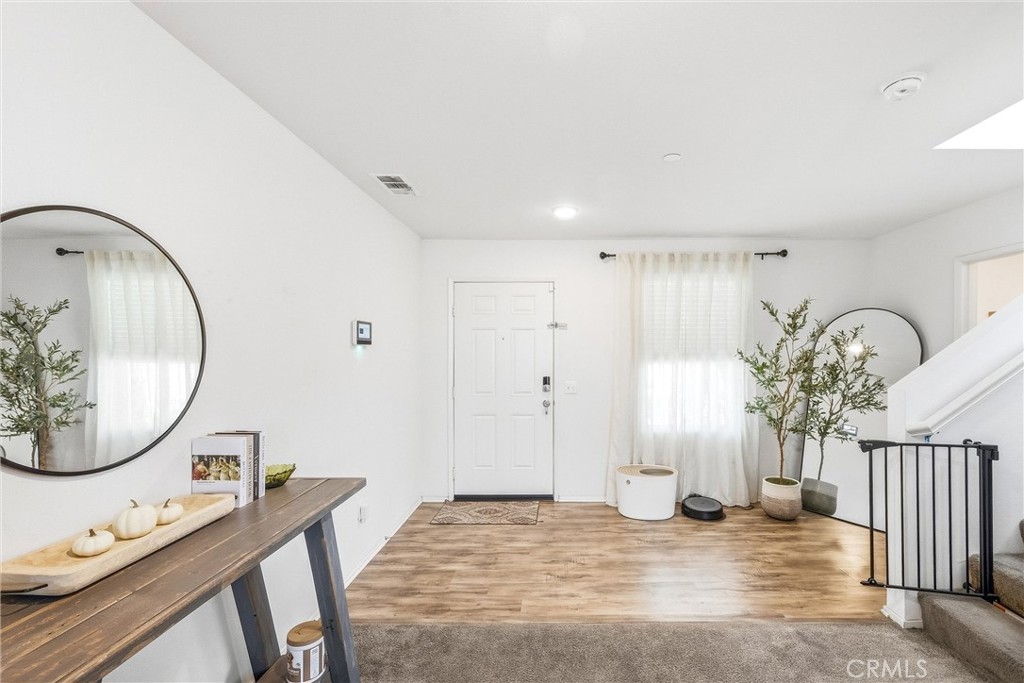 16039 Cordova Property Photo 4