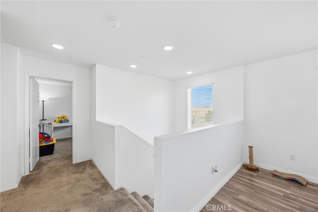 16039 Cordova Property Photo 13